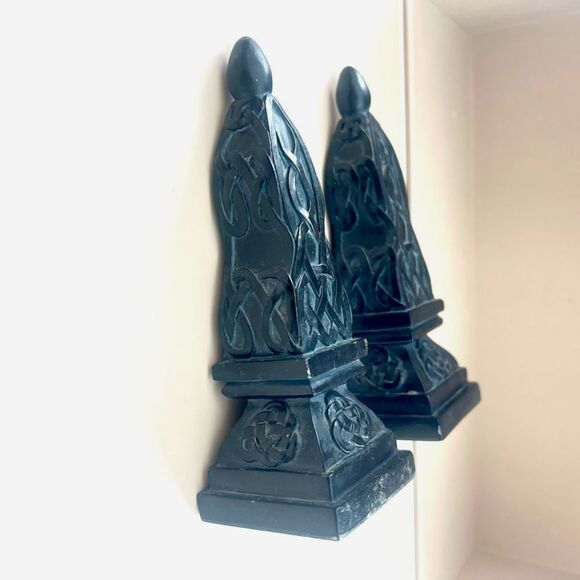 Vintage CBK LTD LLC 1999 Black Chess Like Figurine Statue Set of 2 Home Decor - Picture 6 of 10